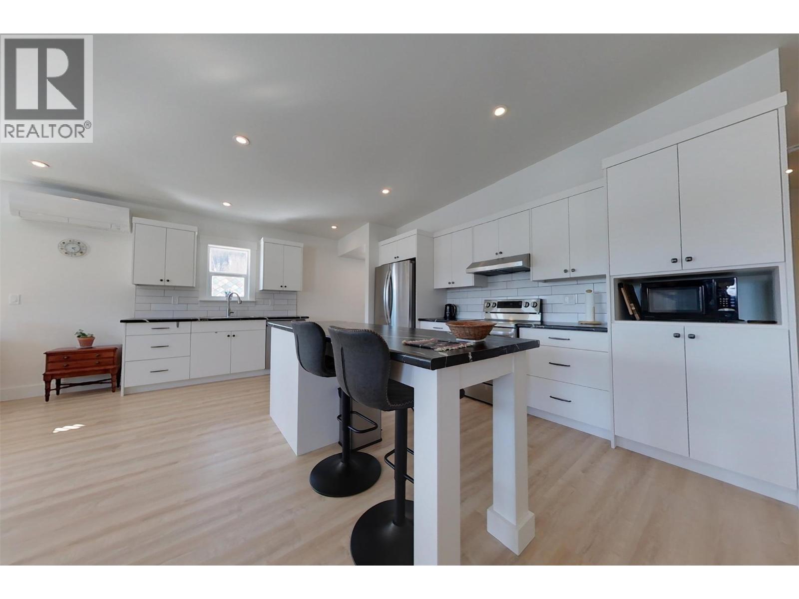 451 Archibald Street Unit# 201, Kimberley