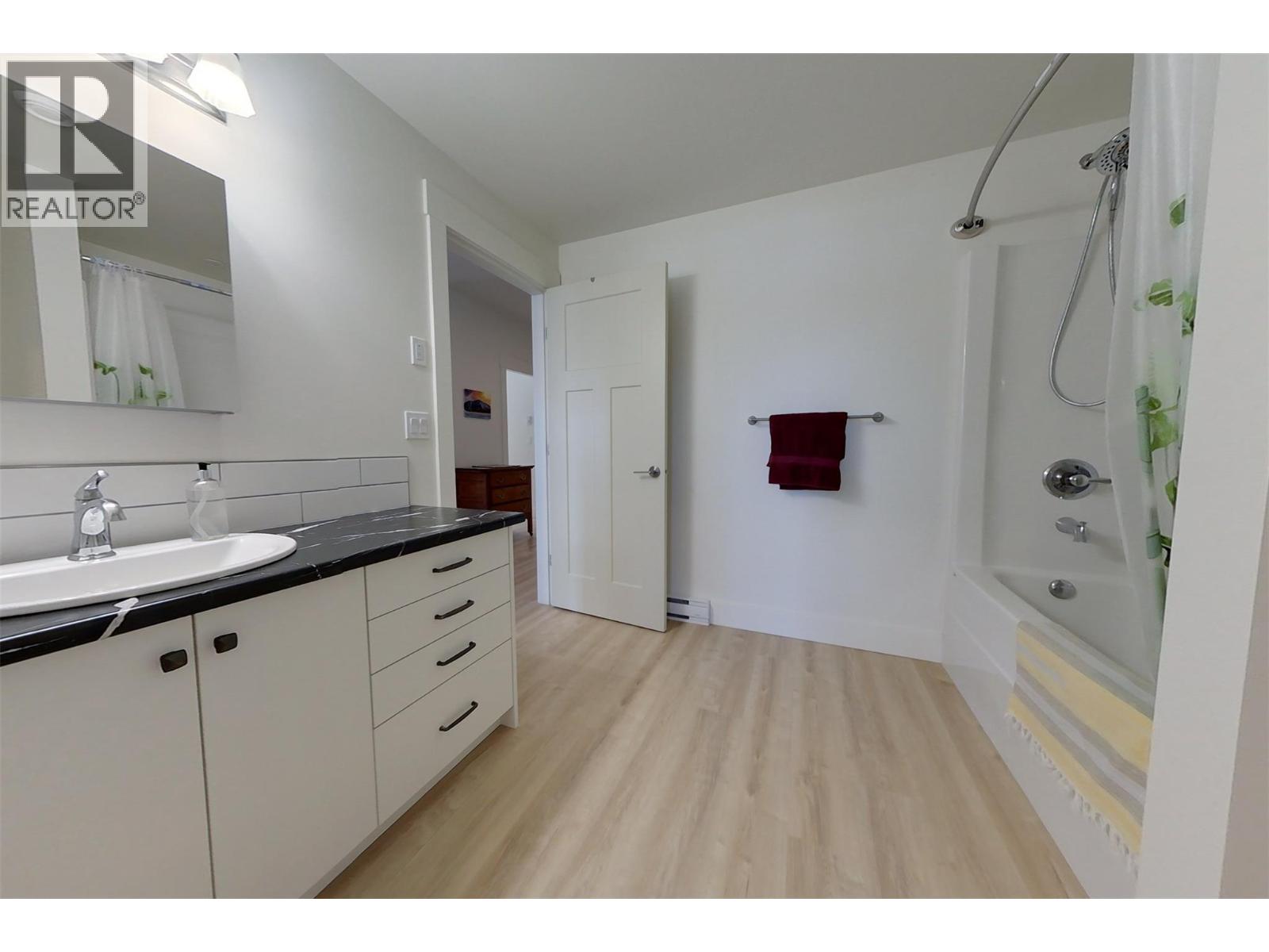 451 Archibald Street Unit# 201, Kimberley