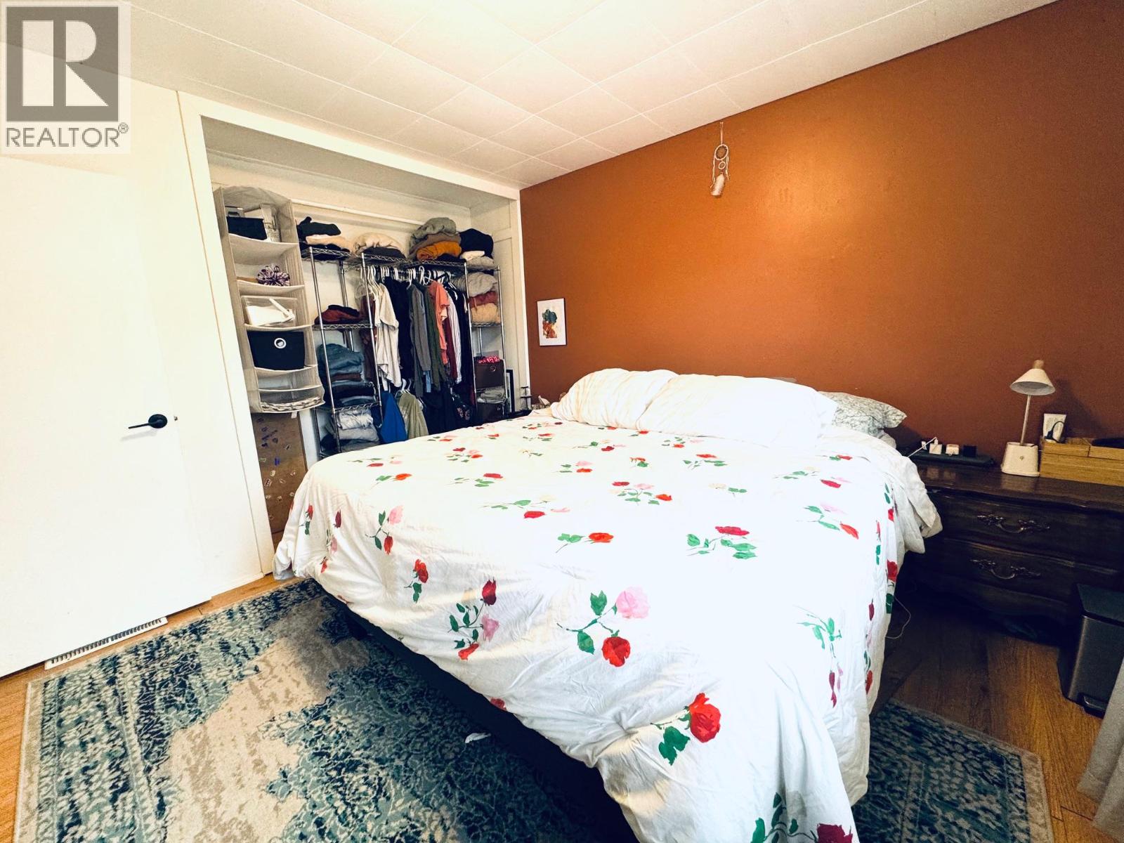 1963 Granite Avenue, Merritt