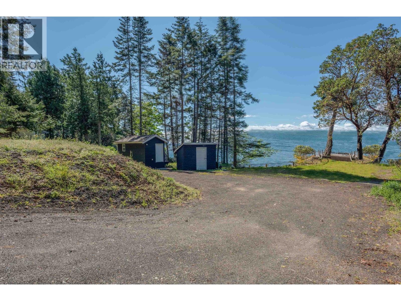 27113 SCHOONER WAY, Pender Island