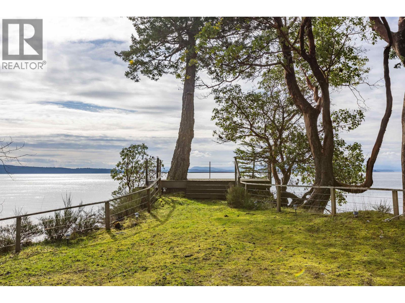 27113 SCHOONER WAY, Pender Island
