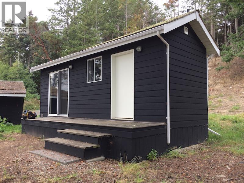 27113 SCHOONER WAY, Pender Island