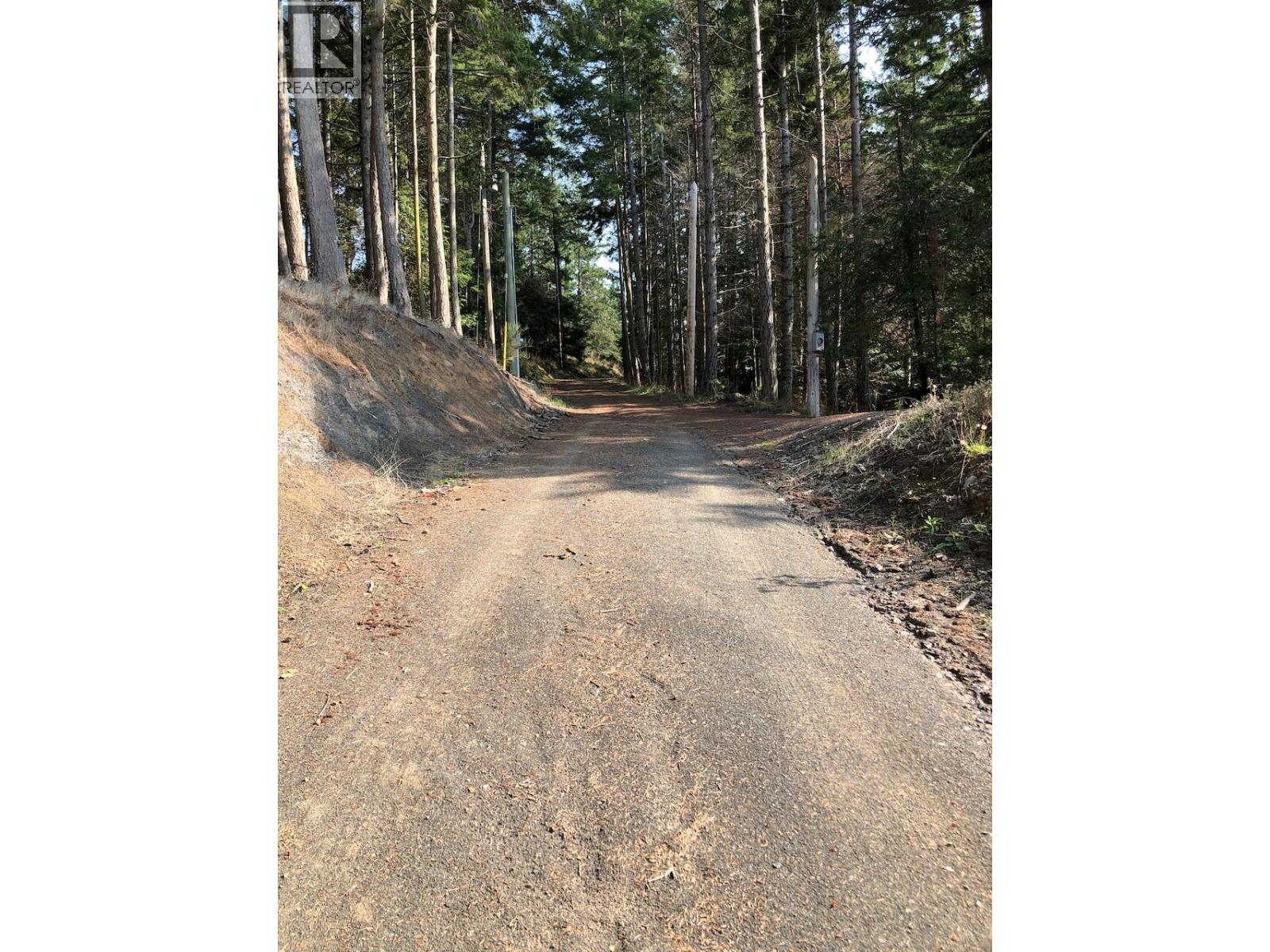 27113 SCHOONER WAY, Pender Island