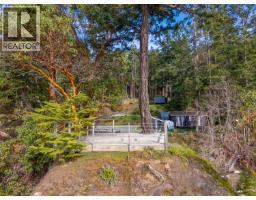 27113 Schooner Way, Pender Island, BC V0N2M2 Photo 13