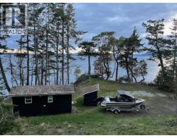 27113 Schooner Way, Pender Island, BC V0N2M2 Photo 16