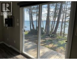 27113 Schooner Way, Pender Island, BC V0N2M2 Photo 27