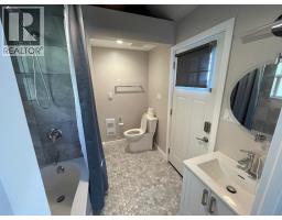 27113 Schooner Way, Pender Island, BC V0N2M2 Photo 28