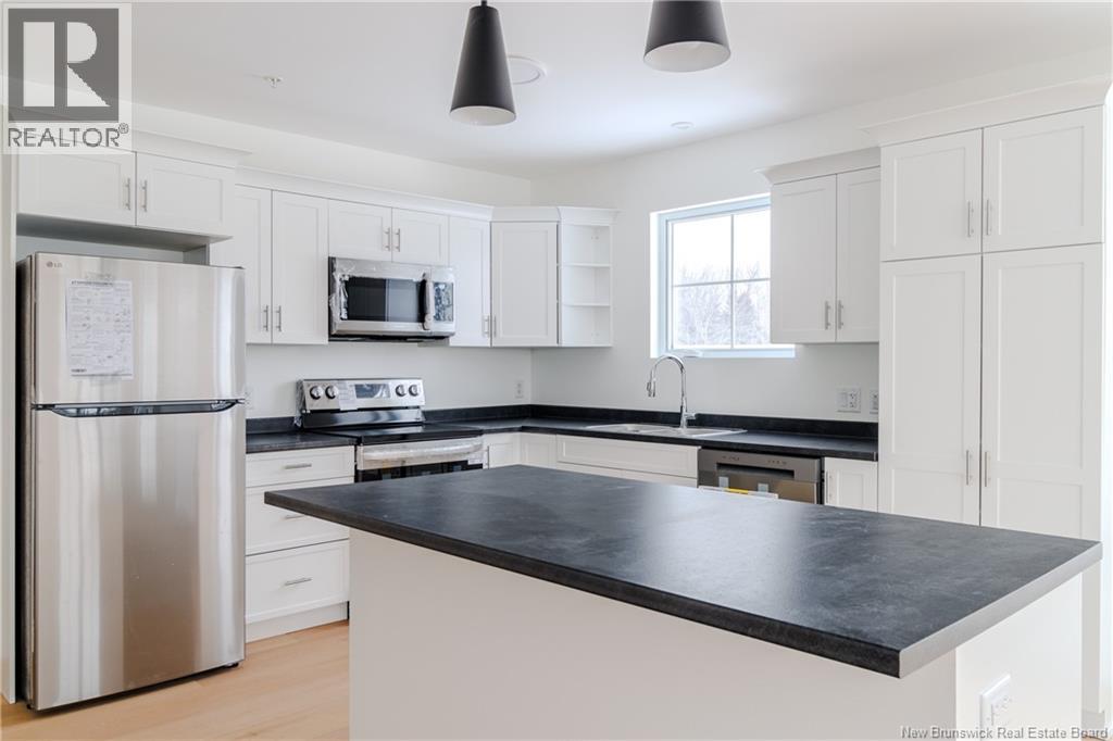 975 BROOKSIDE DRIVE - 5