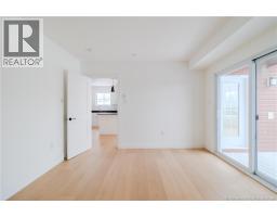 975 Brookside Drive, photo 18