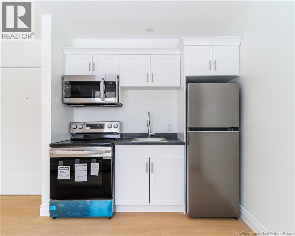 975 BROOKSIDE DRIVE - 7
