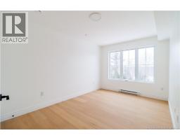 975 Brookside Drive, photo 16