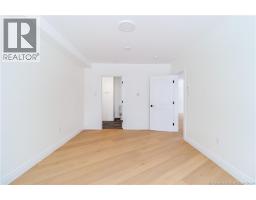 975 Brookside Drive, photo 19