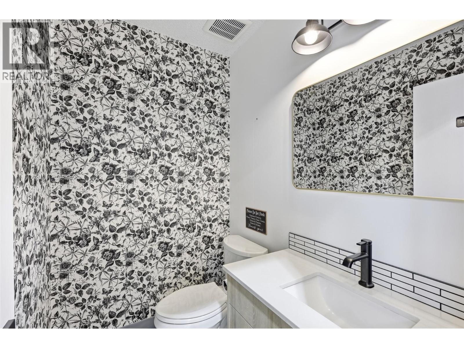 4 962 Laval Crescent, Kamloops