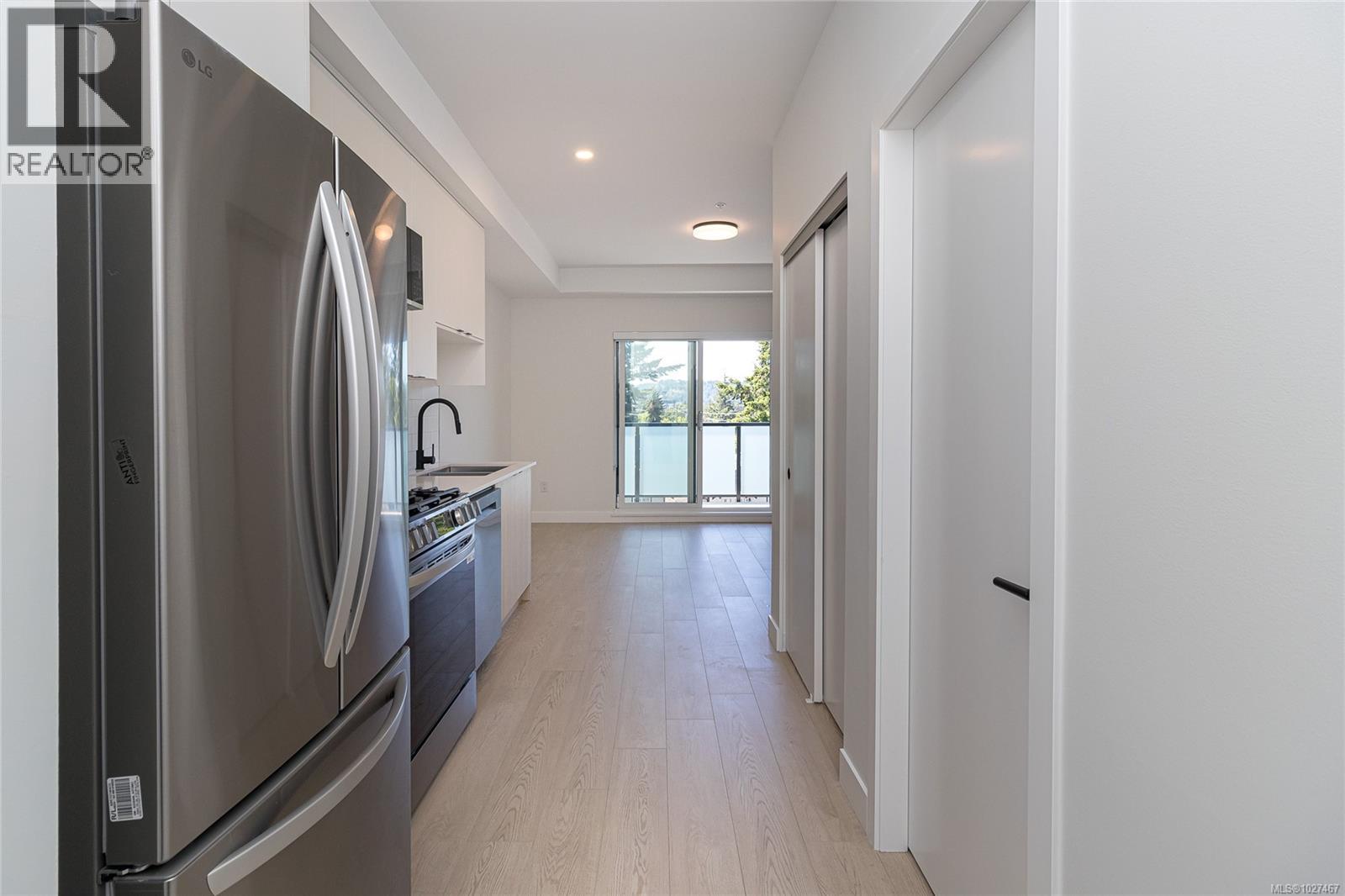 512 2629 Millstream Road, Langford