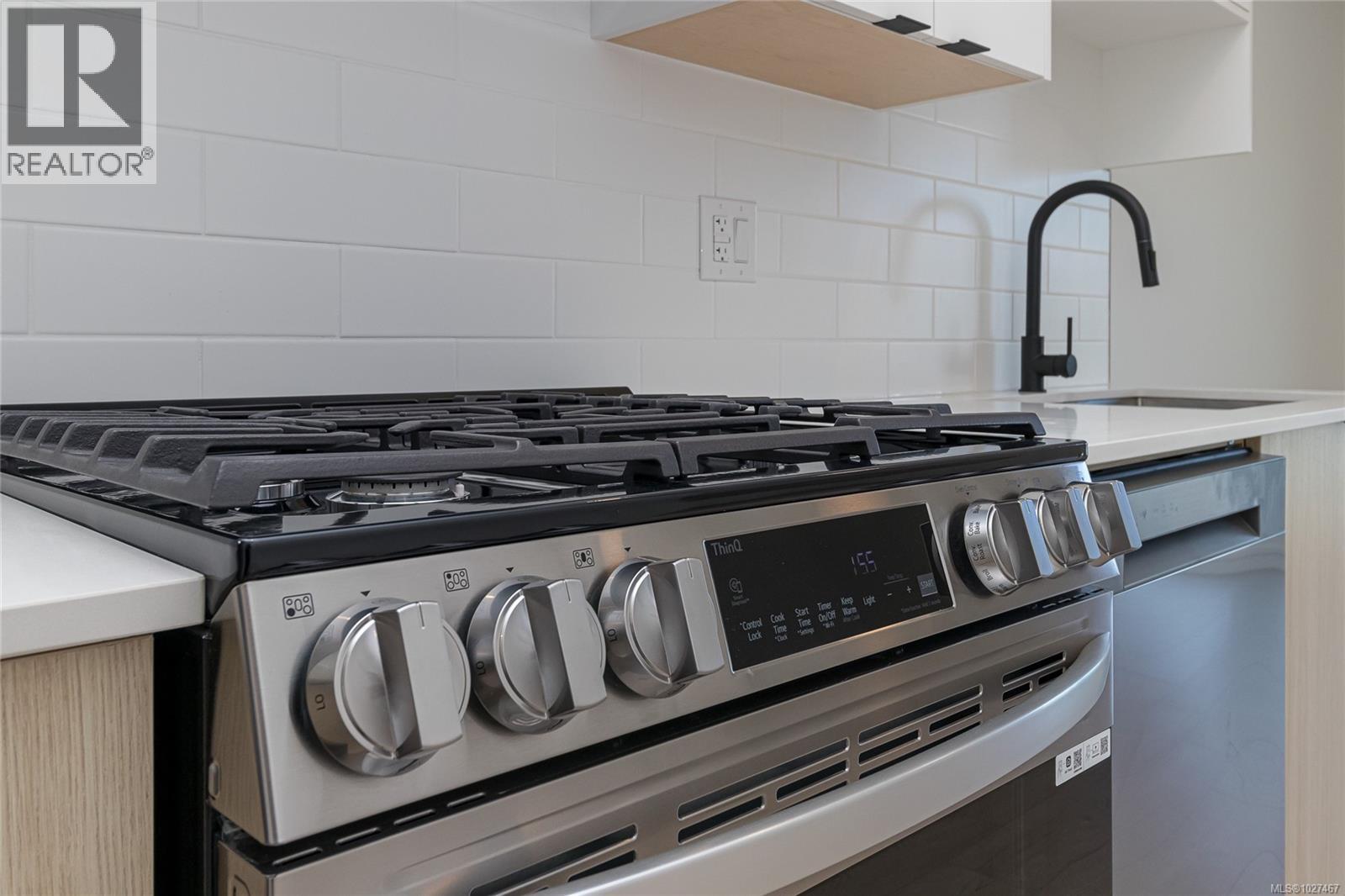 512 2629 Millstream Road, Langford