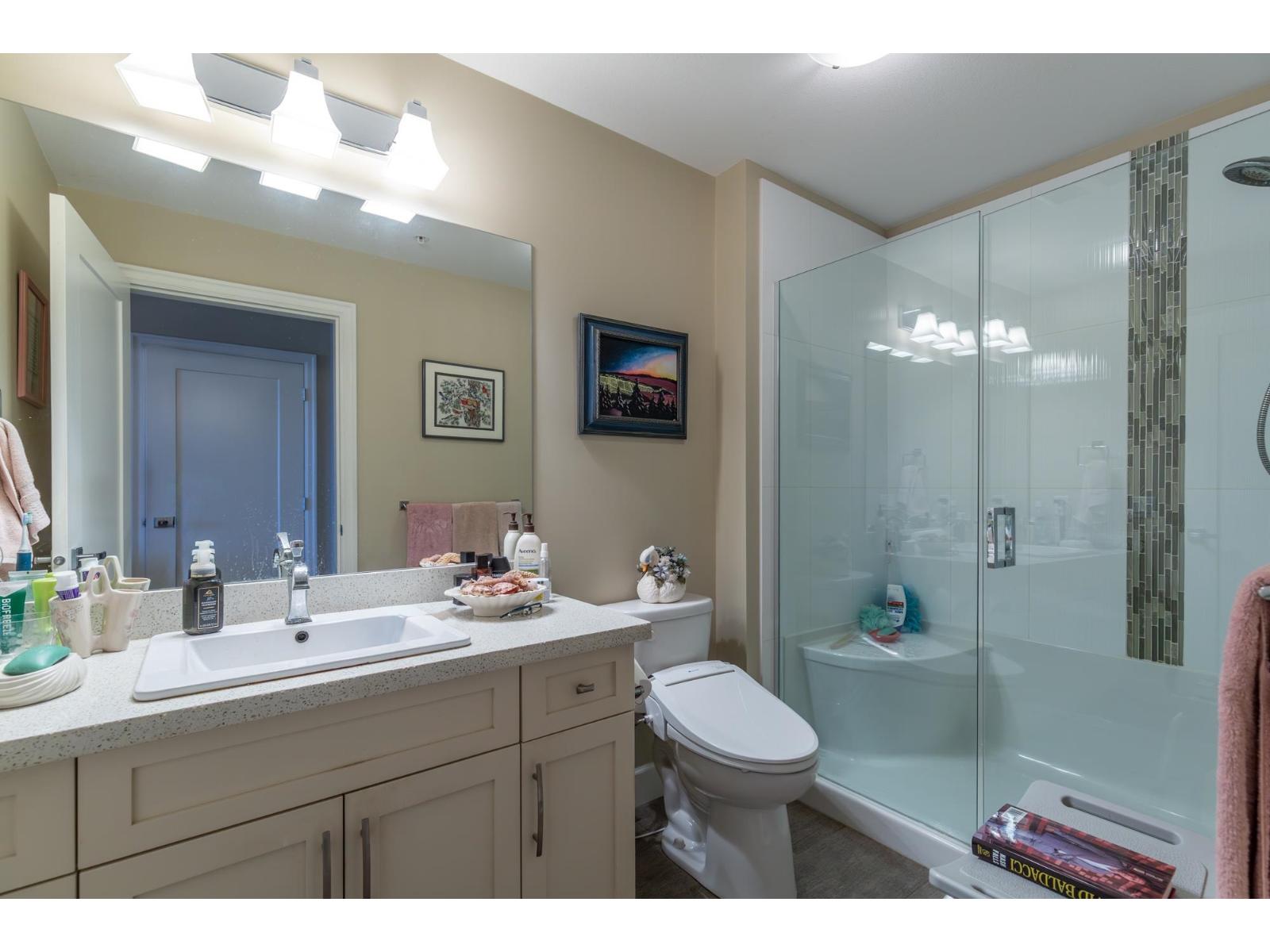 203 45750 KEITH WILSON ROAD, Vedder Crossing, Chilliwack