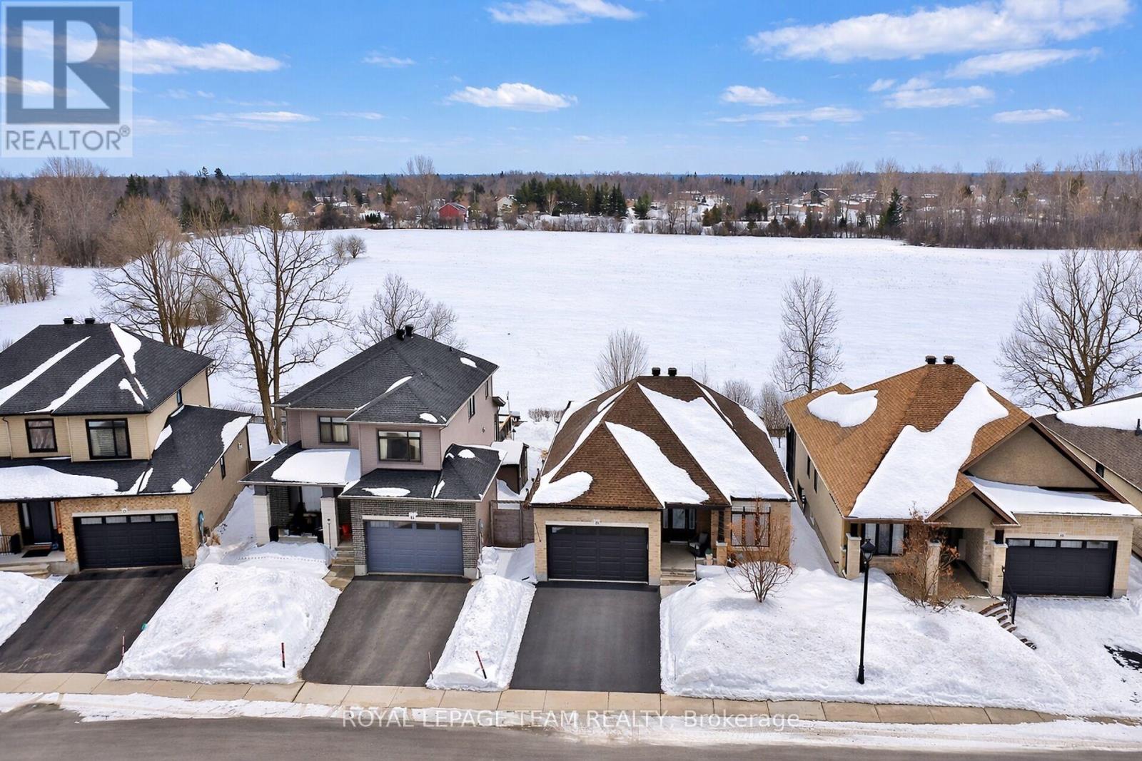 Premier community with no rear neighbours.