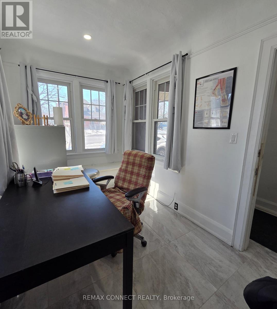 613 BROCK STREET S - 16