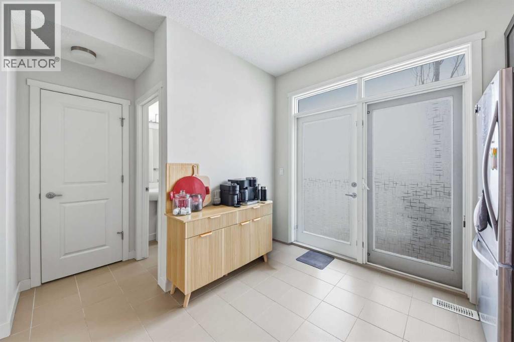 Single Family House for Sale in  Nolanfield Villas NW Nolan Hill Calgary 