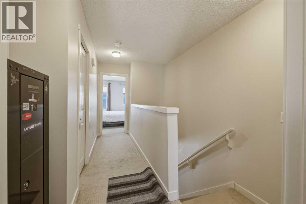 Single Family House for Sale in  Nolanfield Villas NW Nolan Hill Calgary 