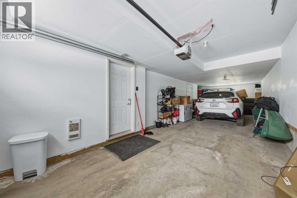 Single Family House for Sale in  Nolanfield Villas NW Nolan Hill Calgary 