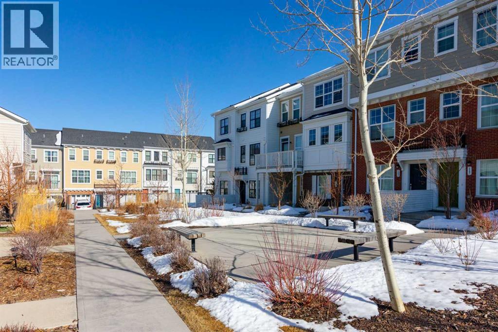 Single Family House for Sale in  Nolanfield Villas NW Nolan Hill Calgary 