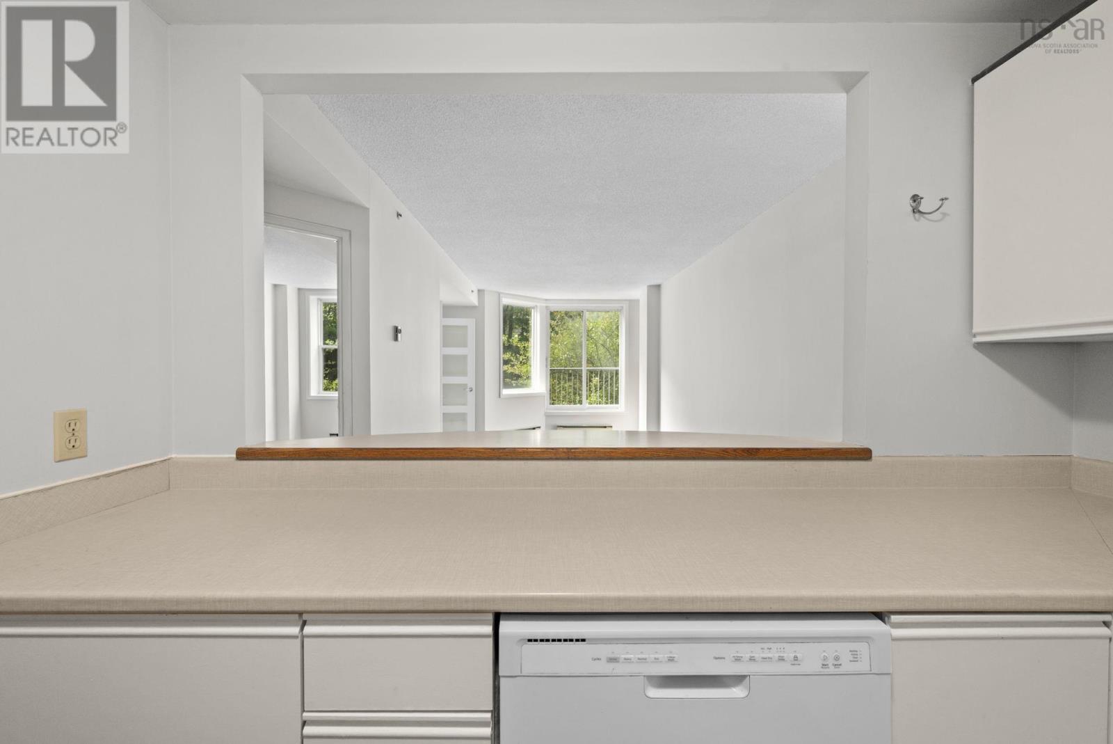 Property 33 of 35 of 208 1326 LOWER WATER Street