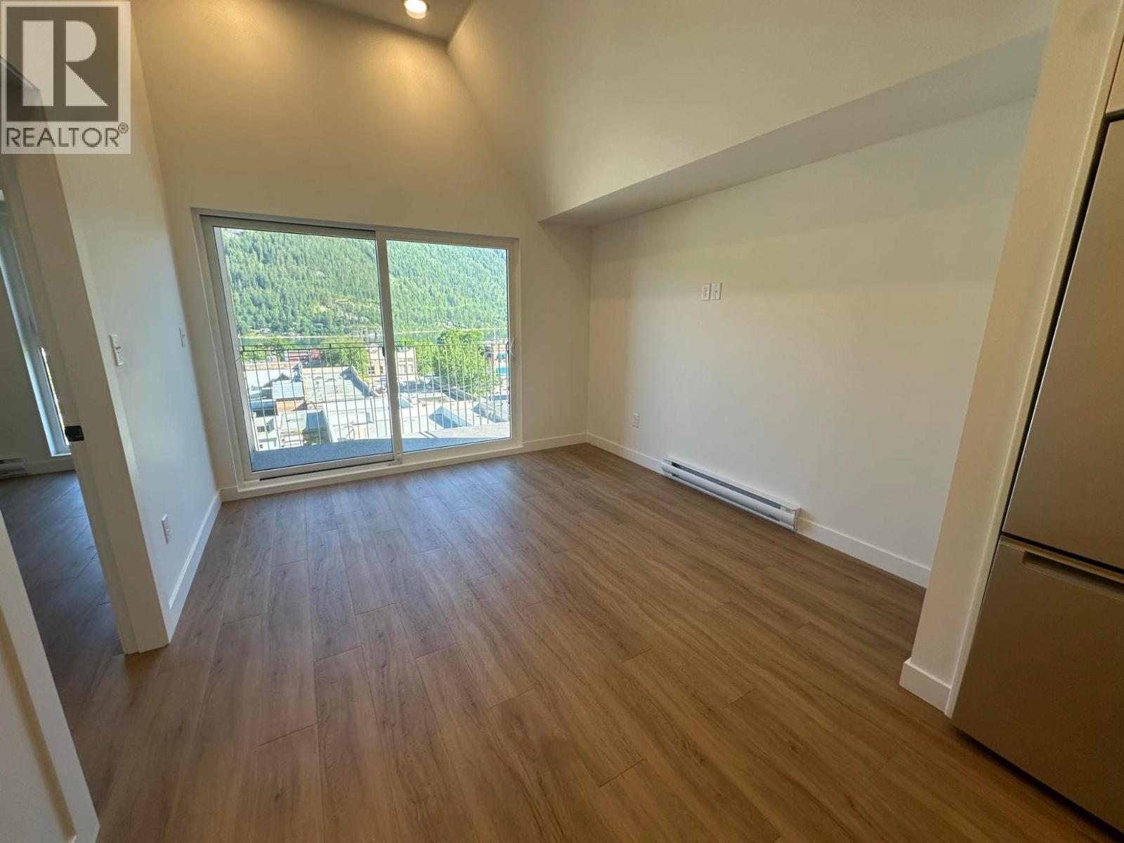 514 VICTORIA Street Unit# 505, Nelson