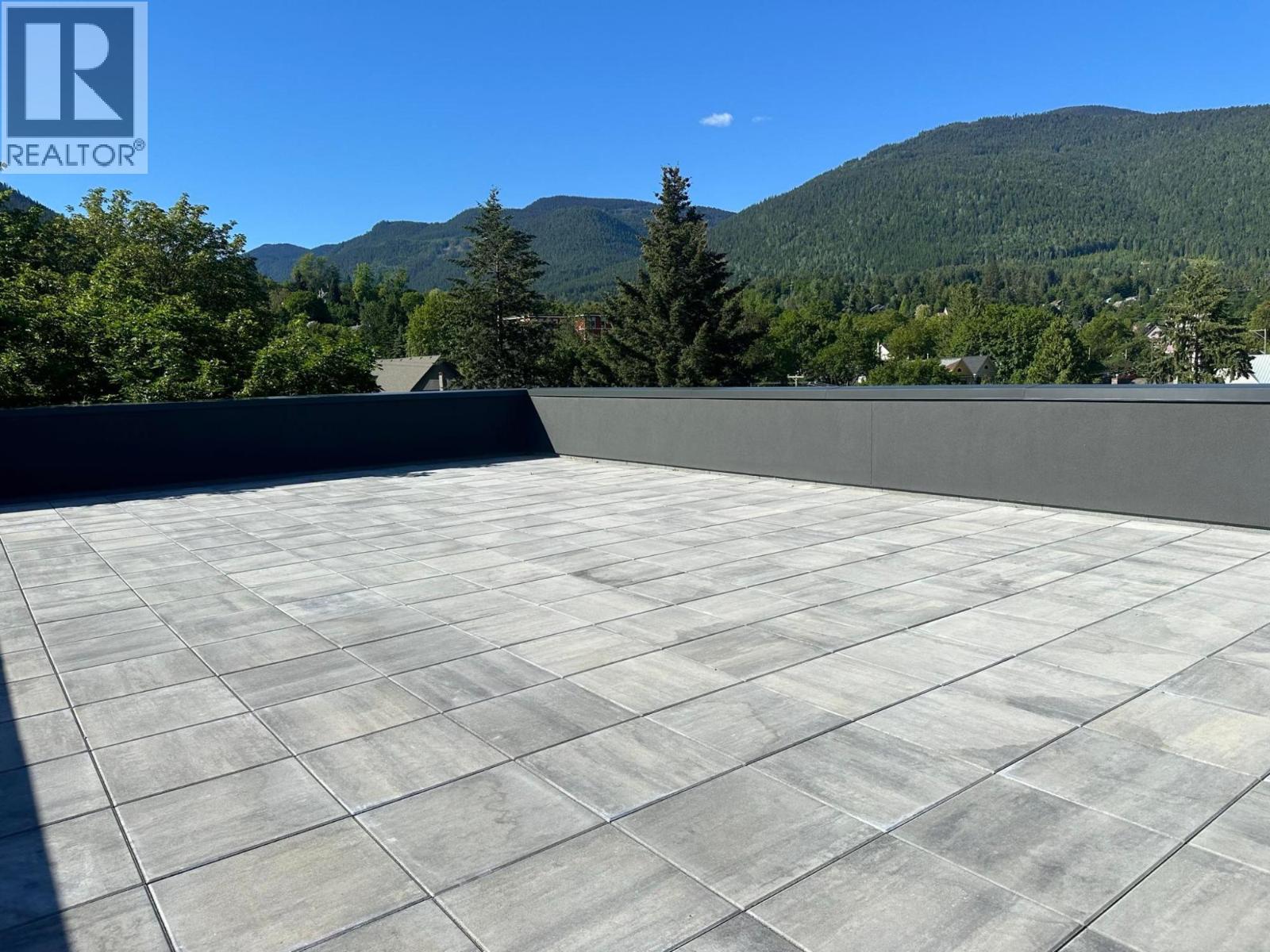 514 VICTORIA Street Unit# 505, Nelson