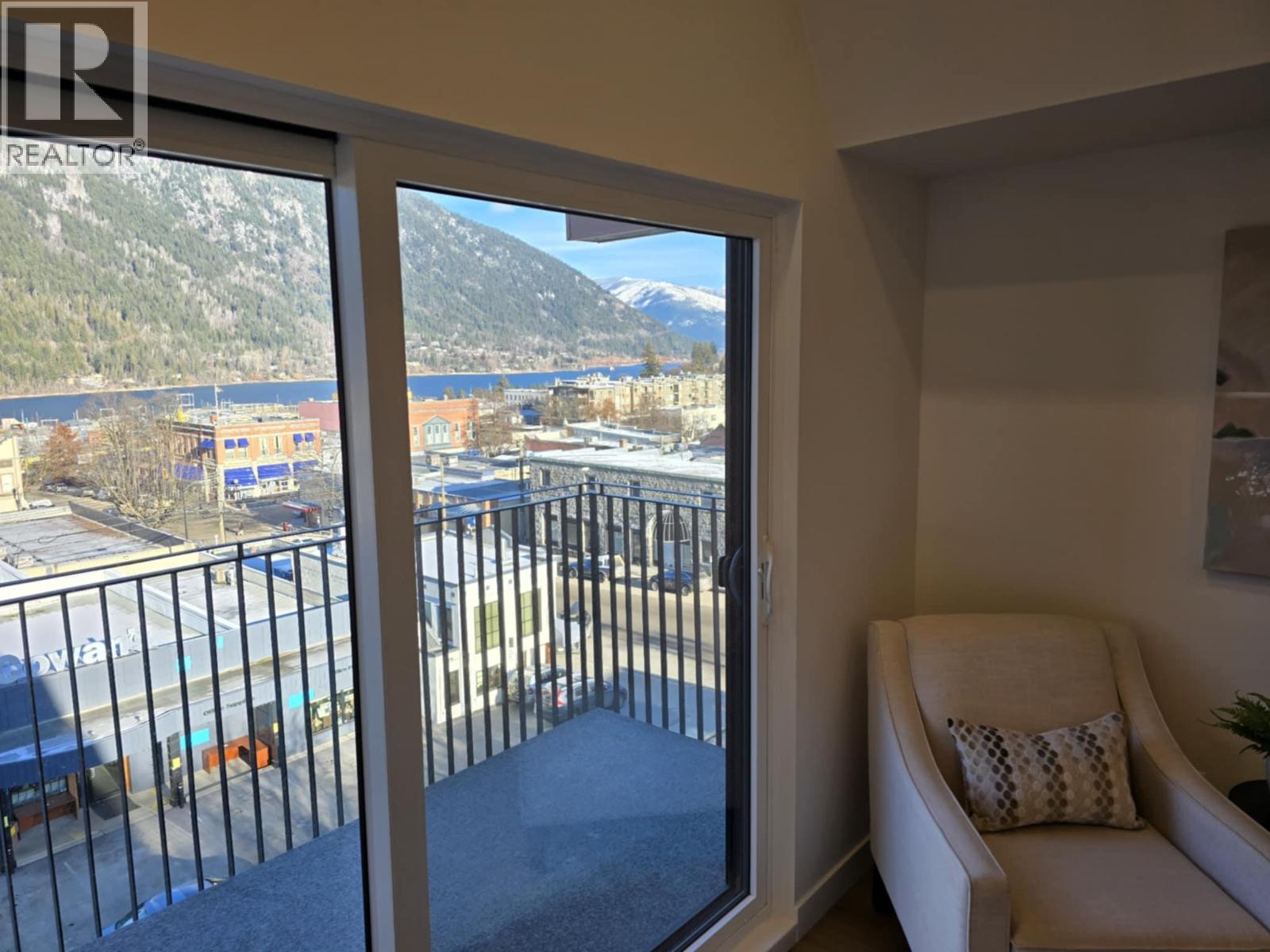 514 VICTORIA Street Unit# 505, Nelson