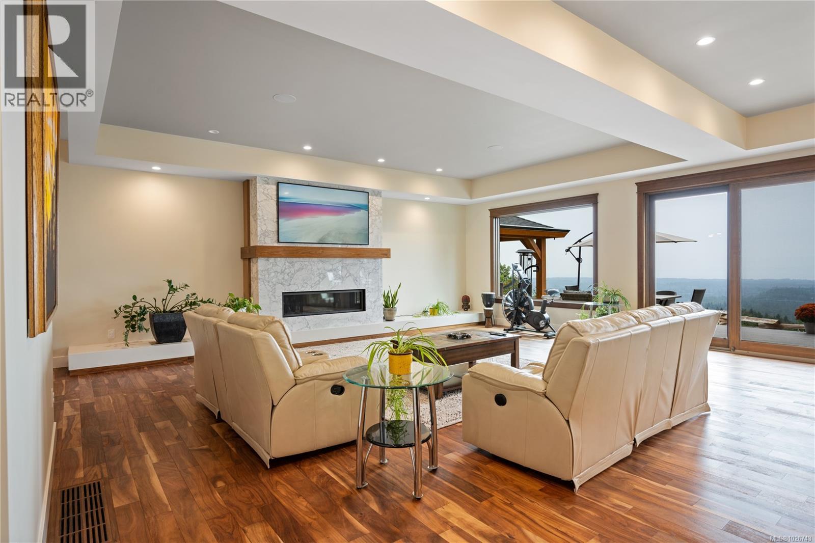 1745 Warn Way - 7