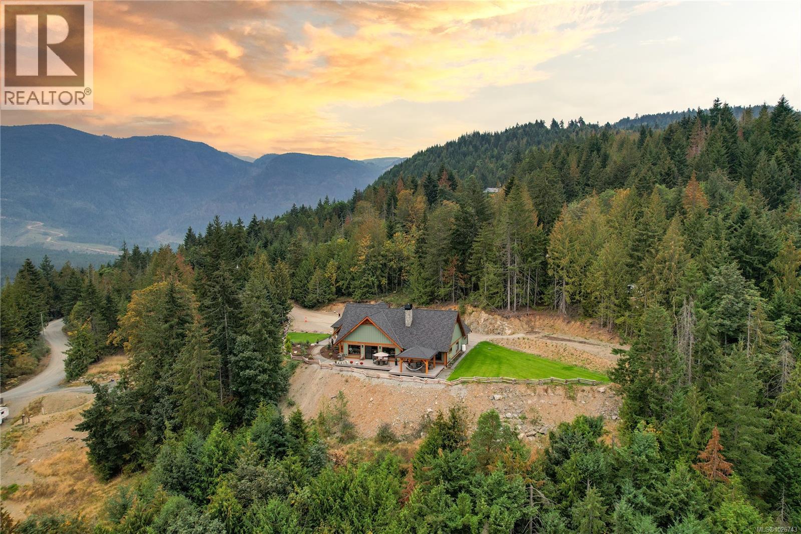 1745 WARN WAY - Image 3