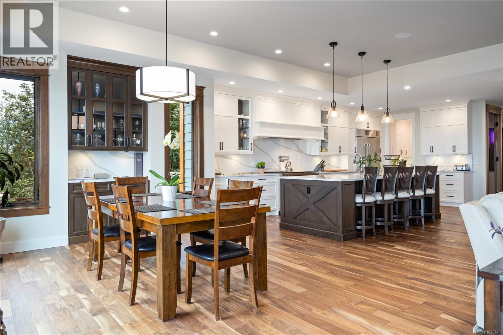 1745 Warn Way - 19