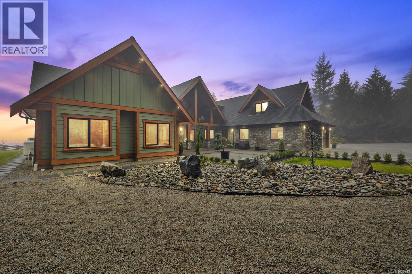 1745 Warn Way - 2