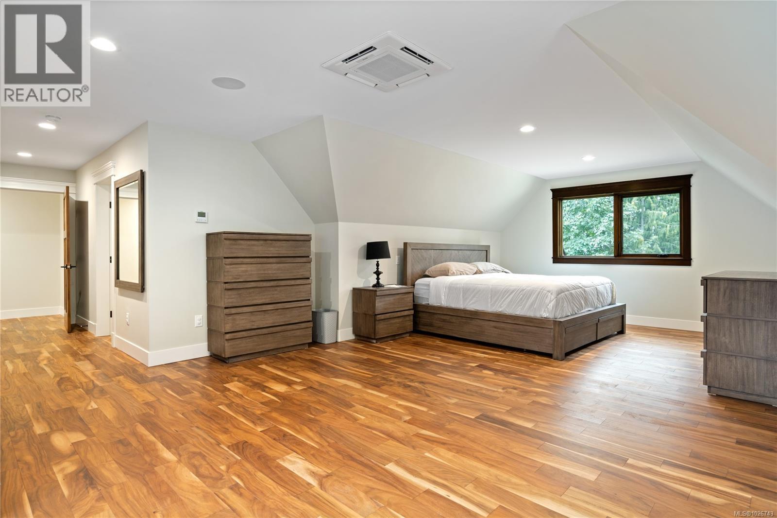 1745 Warn Way - 30