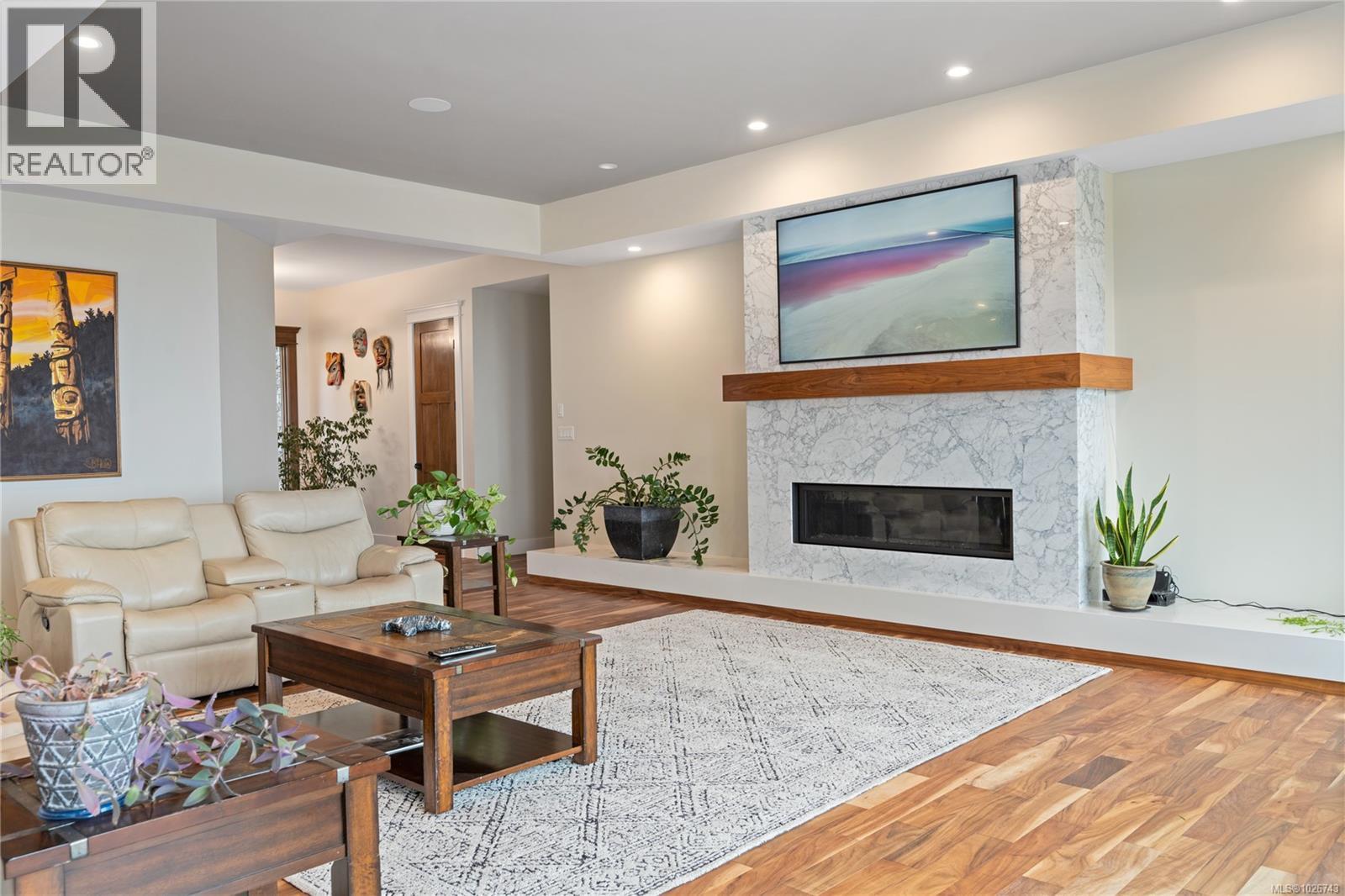 1745 Warn Way - 27