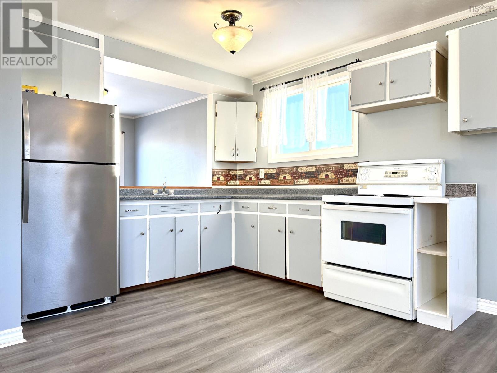 Property 16 of 44 of 20 Dickey Street