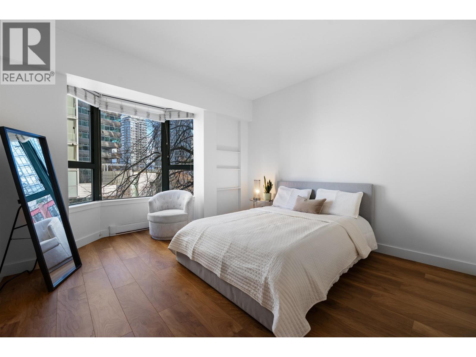 203 1238 MELVILLE STREET, Vancouver