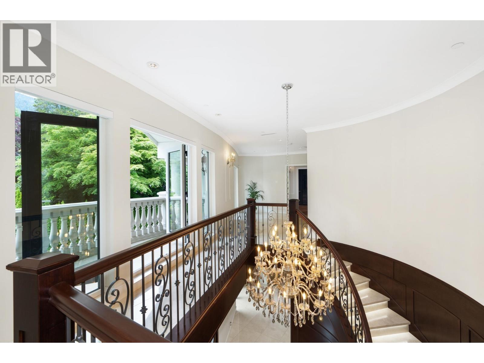 1760 29TH STREET, West Vancouver