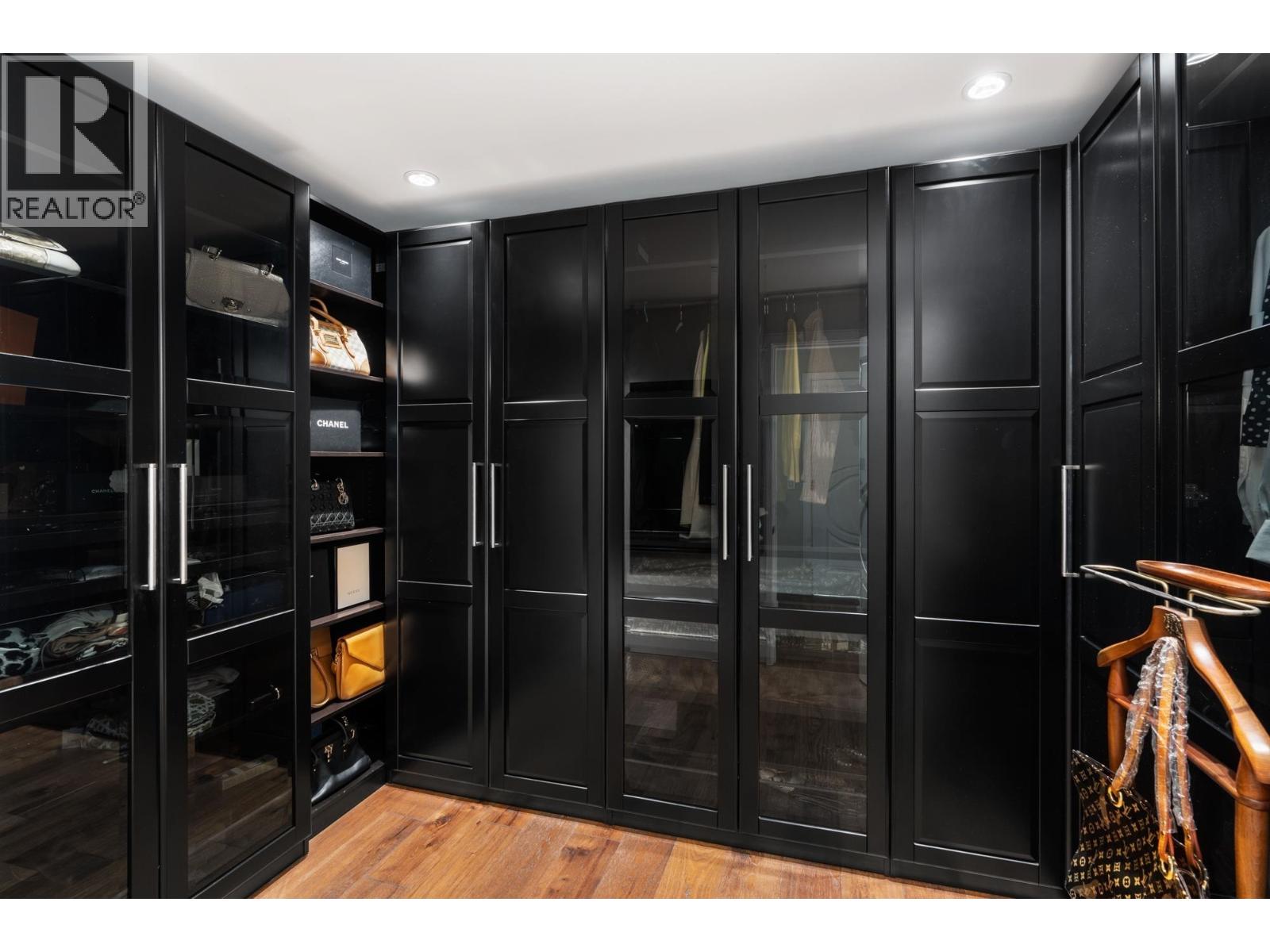 1760 29TH STREET, West Vancouver