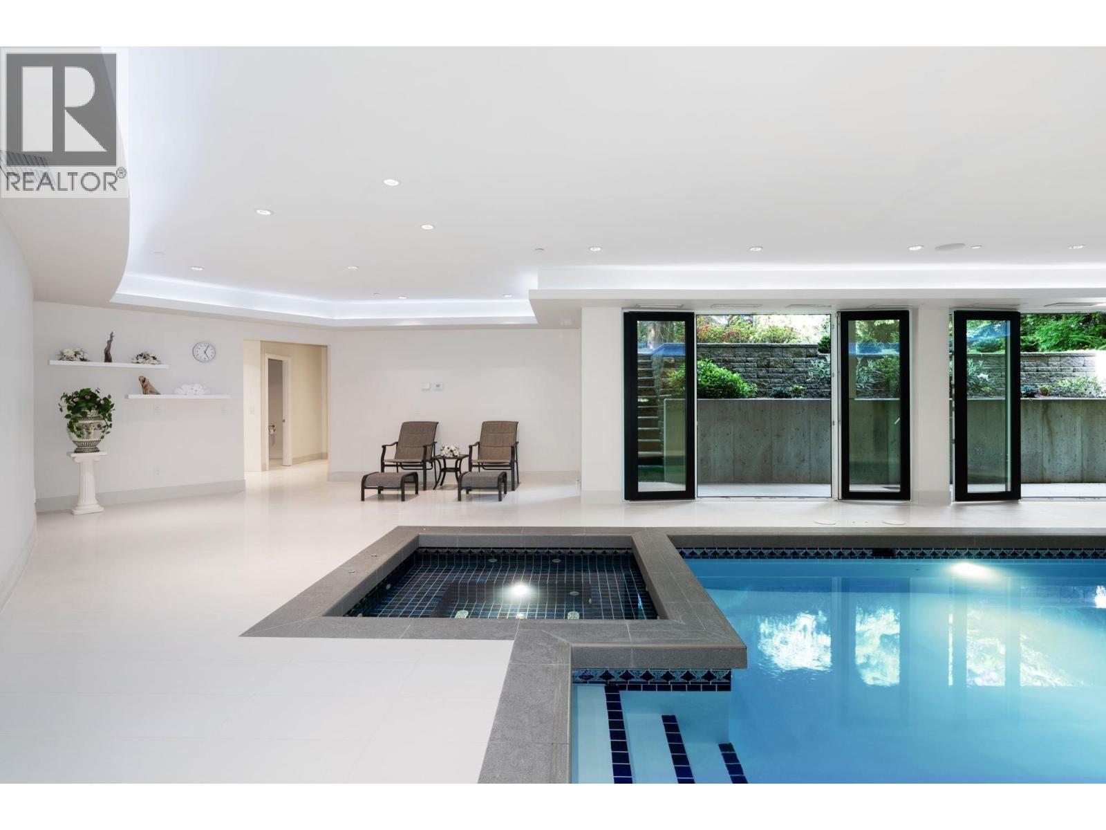 1760 29TH STREET, West Vancouver