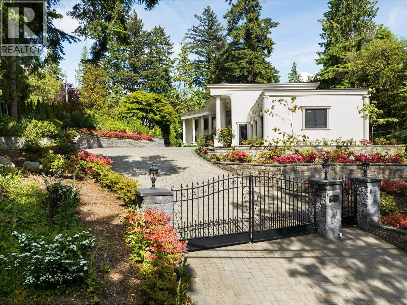 1760 29TH STREET, West Vancouver