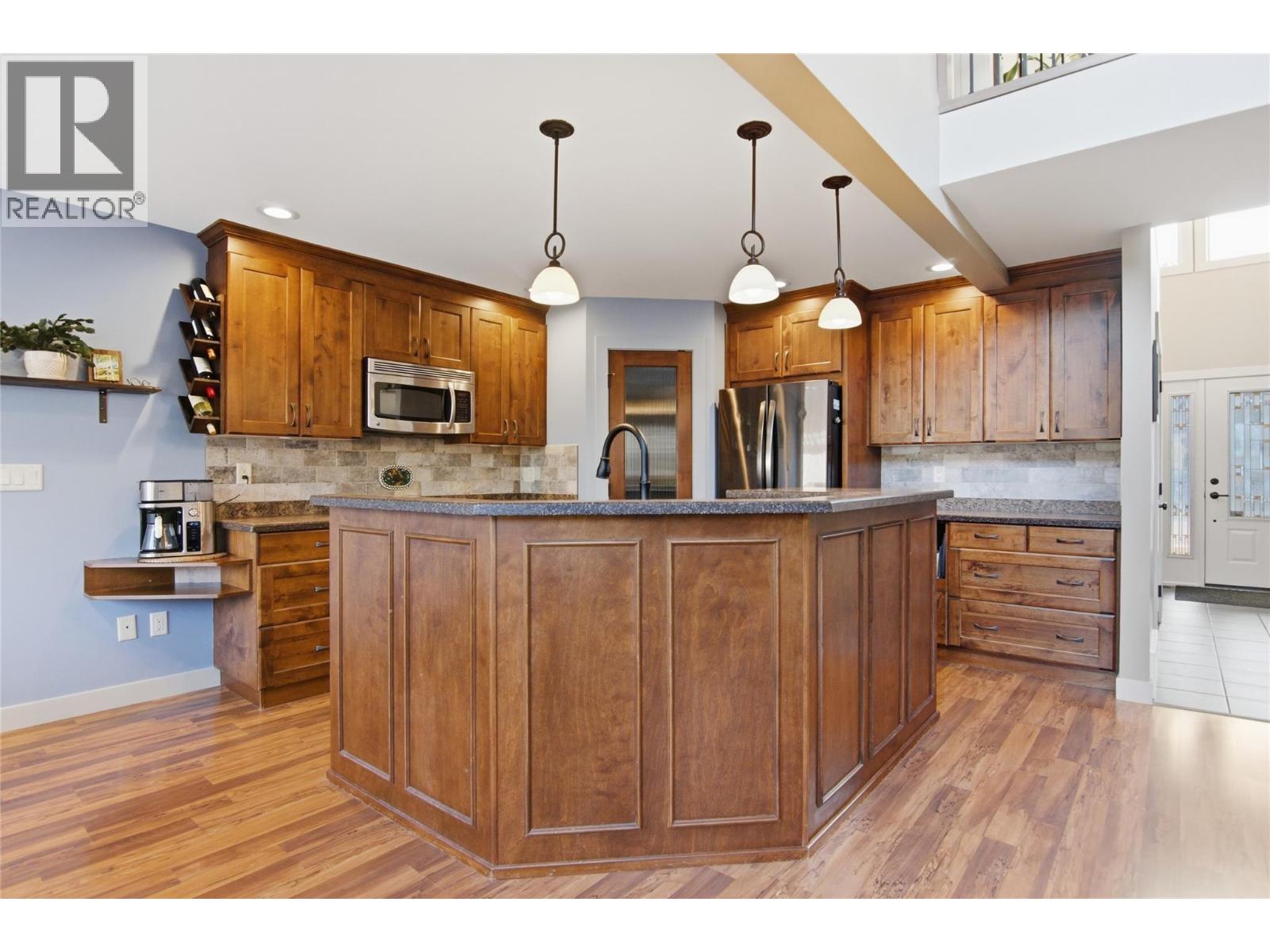 1225 COPPERHEAD Drive, Kamloops