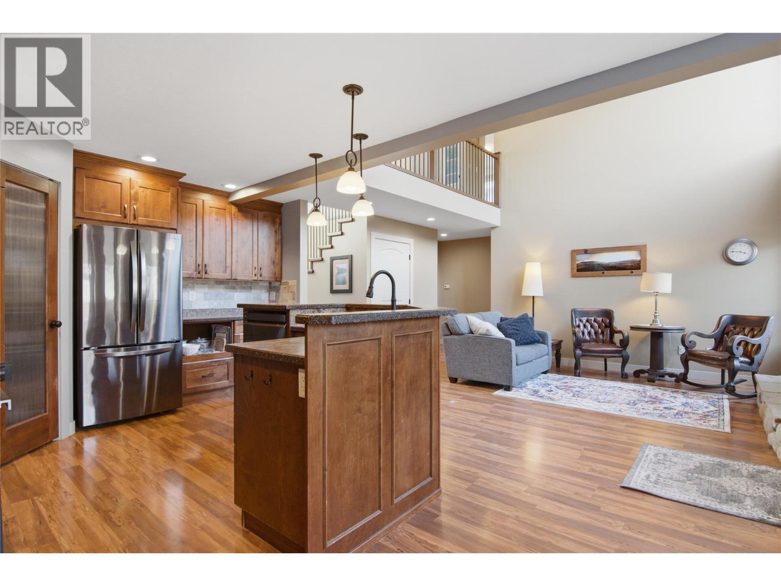 1225 COPPERHEAD Drive, Kamloops