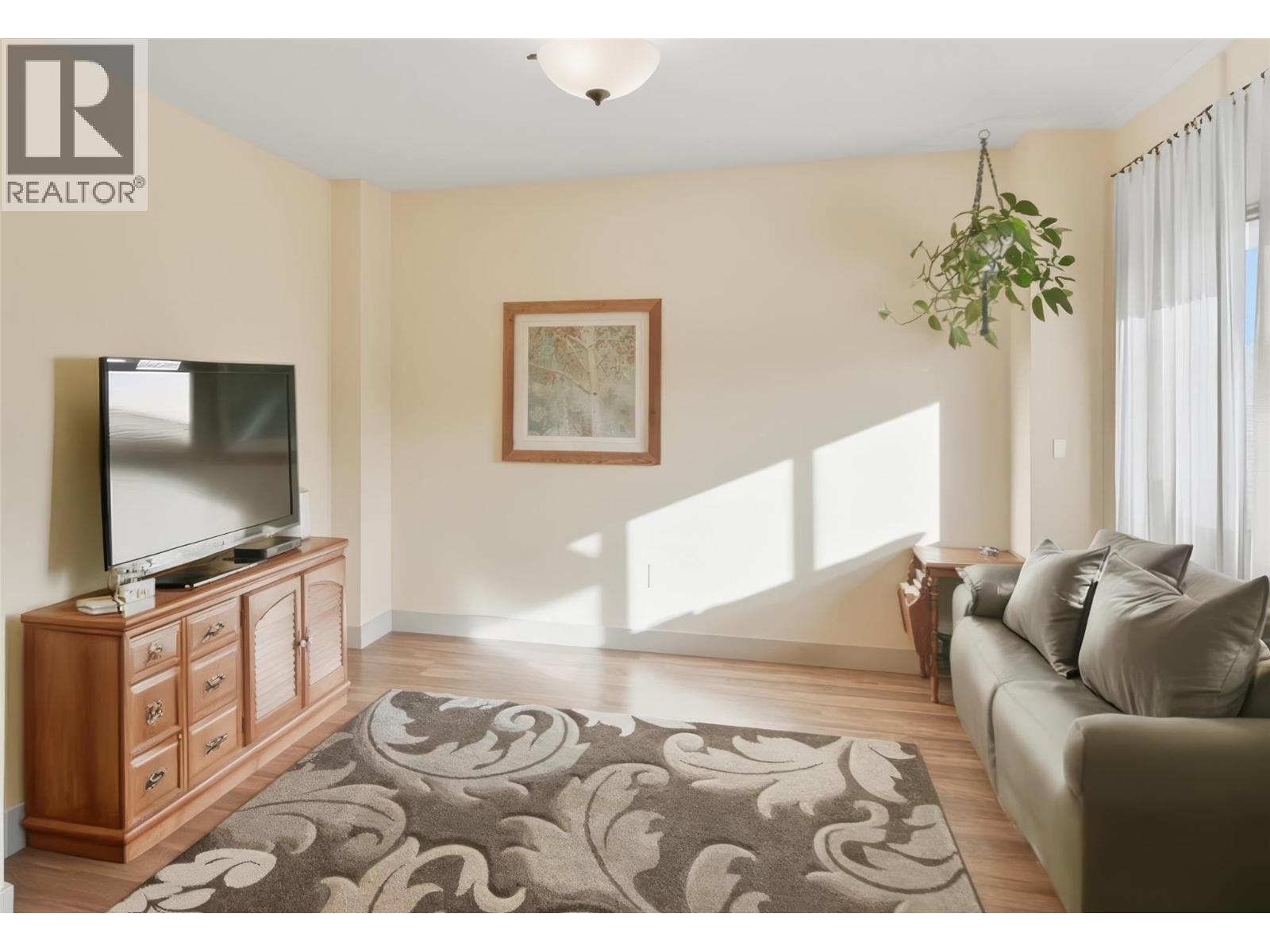 1225 COPPERHEAD Drive, Kamloops