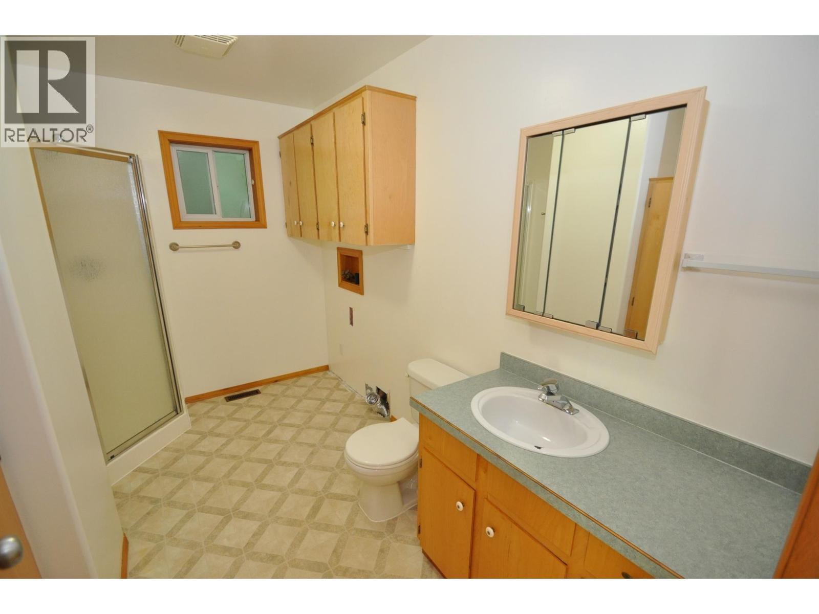 8917 Meadow Street, Balfour