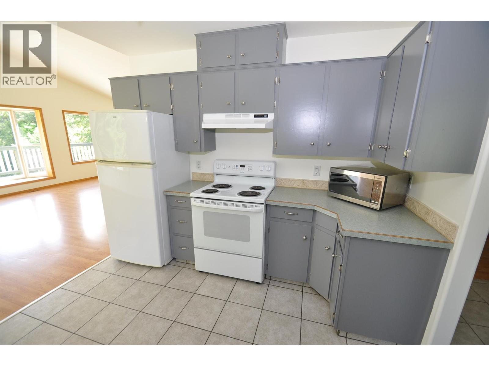 8917 Meadow Street, Balfour