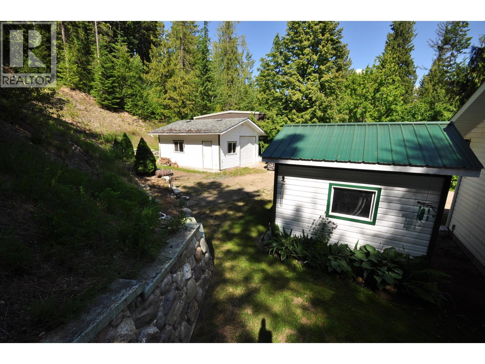 8917 Meadow Street, Balfour