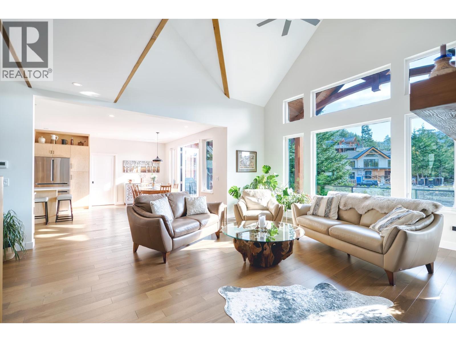 40 4622 SINCLAIR BAY ROAD, Pender Harbour