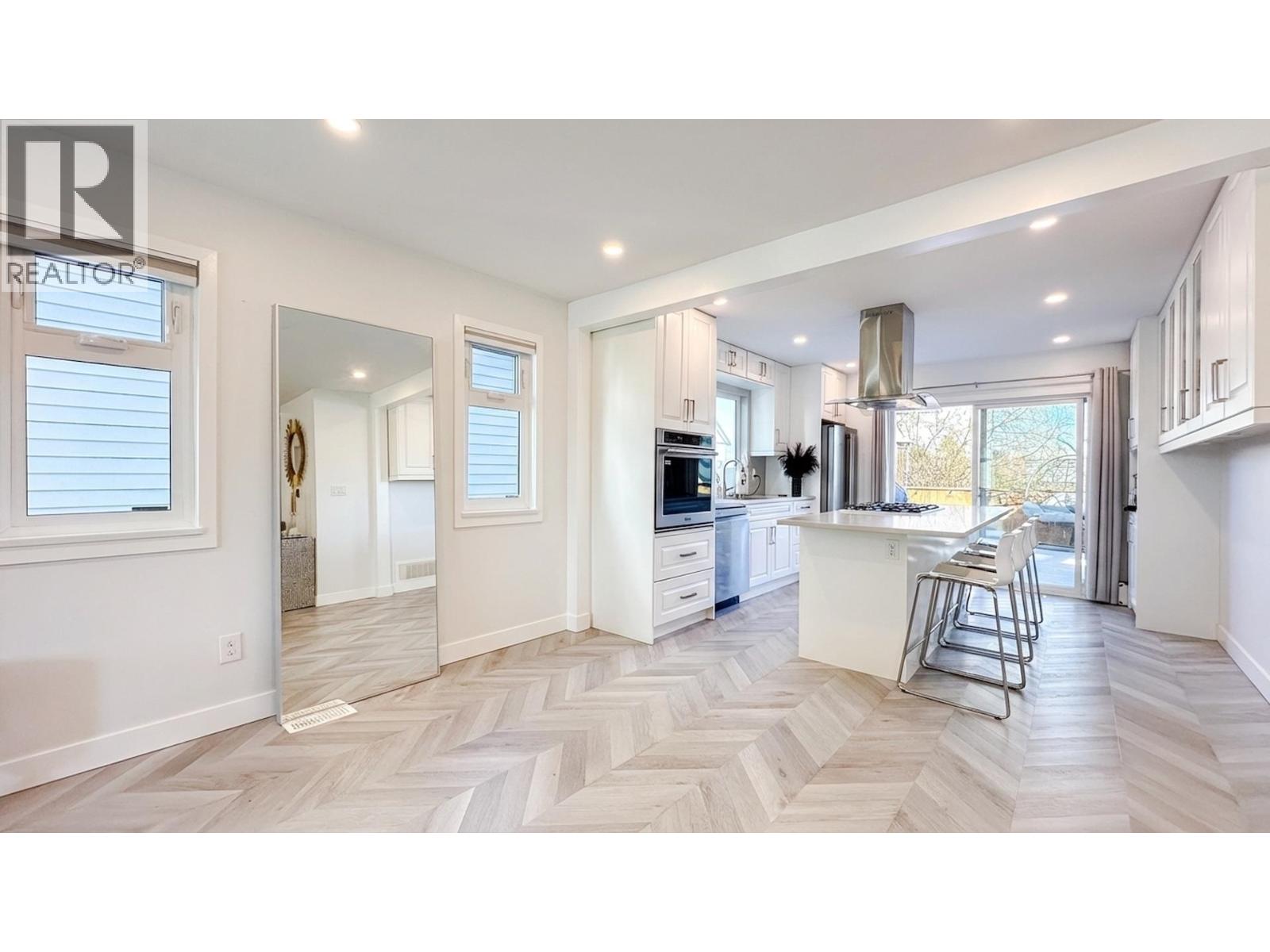 2426 BENNIE PLACE, Port Coquitlam